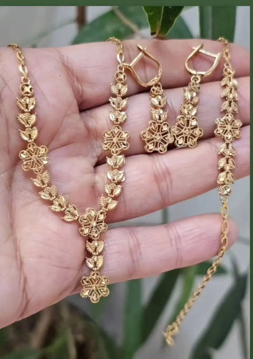 دستبند ست نیم ست ۵درصد|جواهرات|کرج, حسین‌آباد|دیوار