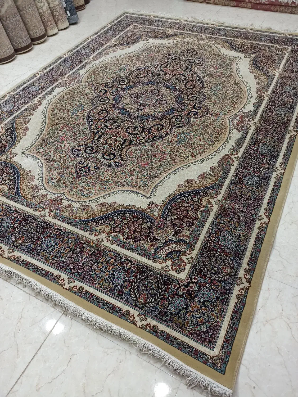 اندیشه۹۳) دو تخته ۹ متری ۷۰۰ شانه تراکم ۲۱۰۰ مشهد|فرش|مشهد, مشکینی (شهرک غرب)|دیوار