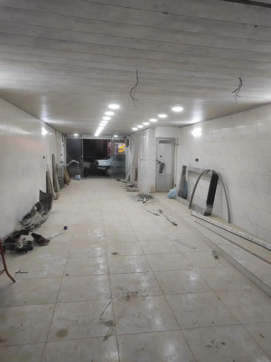 مغازه با بر مناسب ،برای انواع مشاغل|اجارهٔ مغازه و غرفه|اصفهان, امیرعرب|دیوار