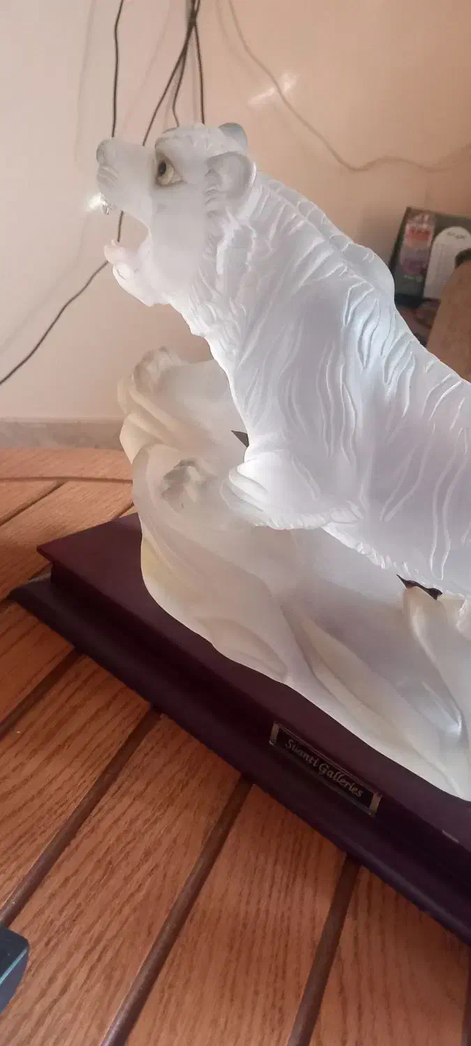 مجسمه سانتی گالریز خارجی ۵۰ سانت فروش یا معاوضه|مجسمه، تندیس، ماکت|تهران, چیتگر شمالی|دیوار