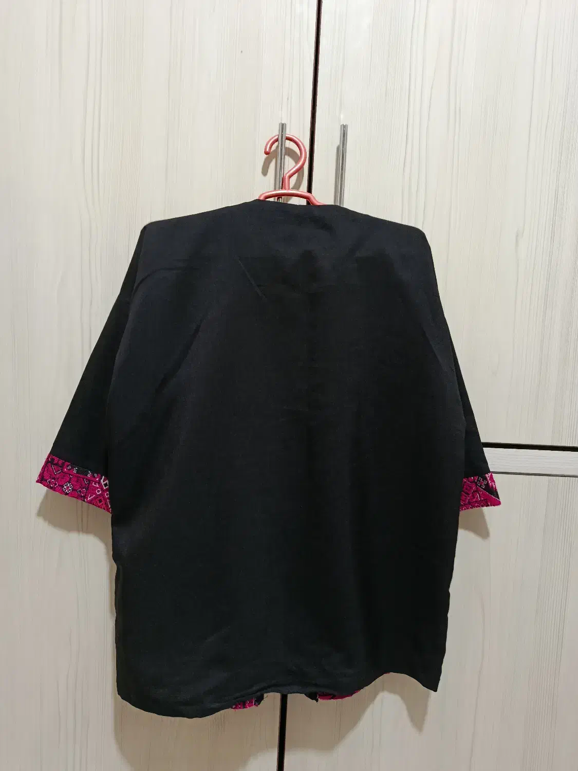 لباس|لباس|بجنورد, |دیوار