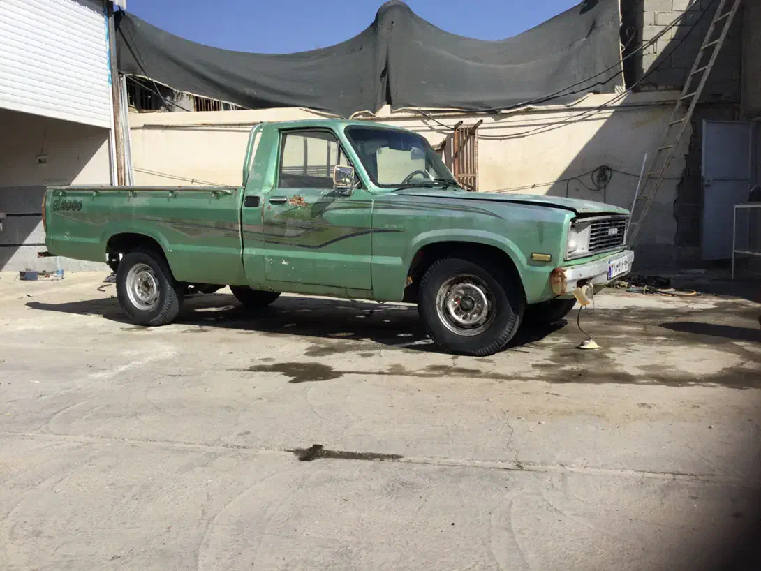 مزدا ۱۶۰۰ مخصوص کار|خودرو سواری و وانت|شیراز, دشت چنار|دیوار