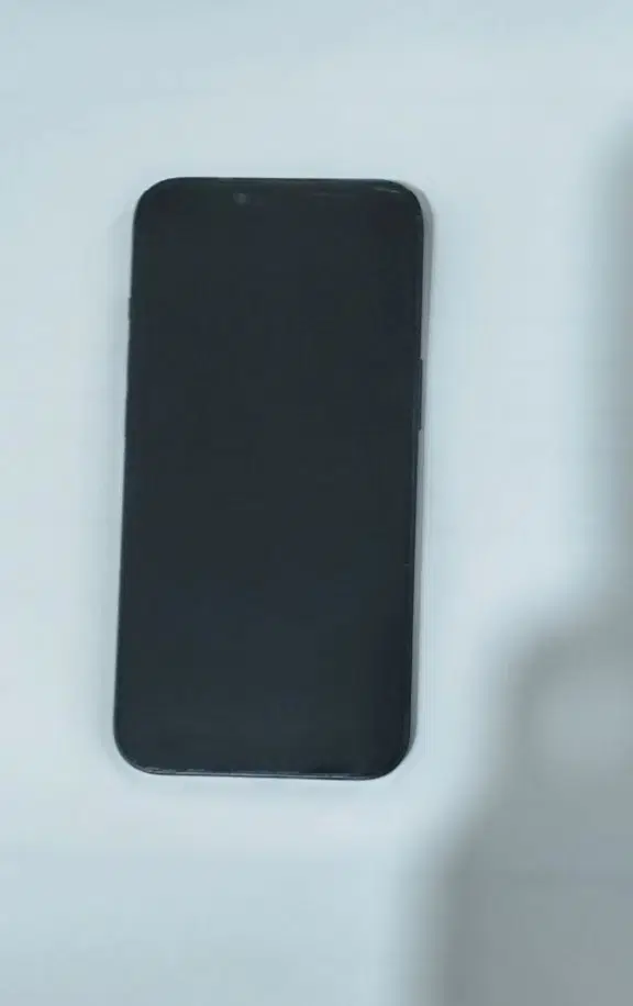 iPhone 13|موبایل|بم, |دیوار
