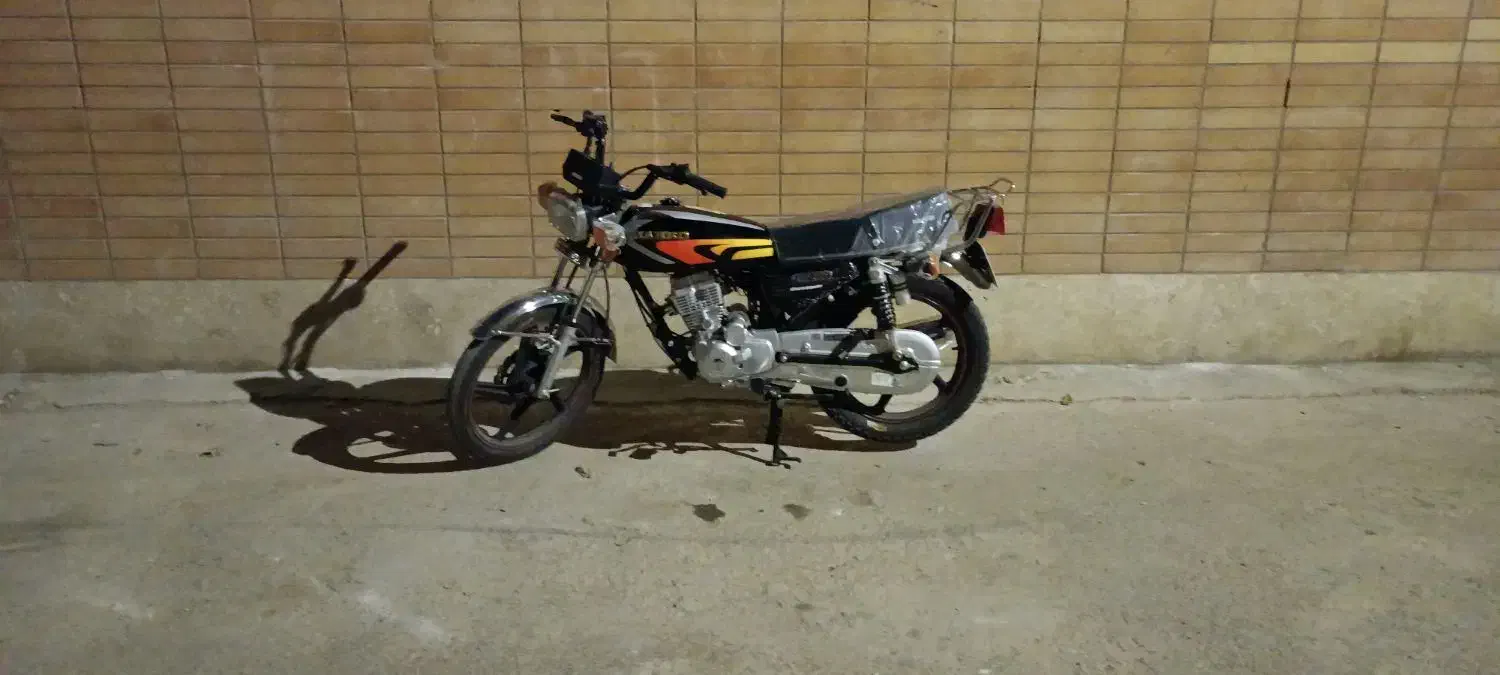 هوندا ۲۰۰رهرو|موتورسیکلت|اصفهان, مارچین|دیوار