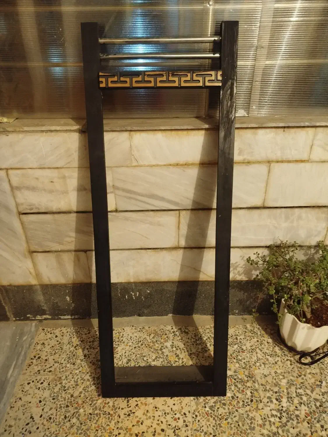 قاب آینه|مبلمان خانگی و میز عسلی|خرم‌آباد, |دیوار