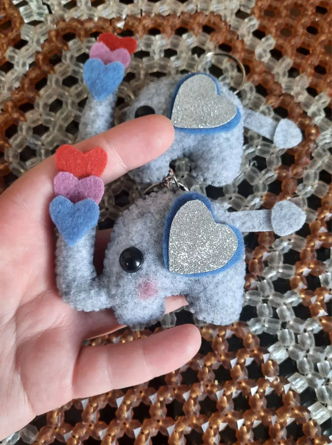 انواع کارهای نمدی دستساز|صنایع دستی و سایر لوازم تزئینی|شیراز, رکنآباد|دیوار