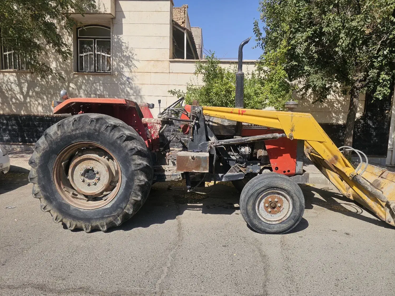 تراکتور ۲۸۵ بیل دار با مدارک تکمیل|خودرو سنگین|دلیجان, |دیوار