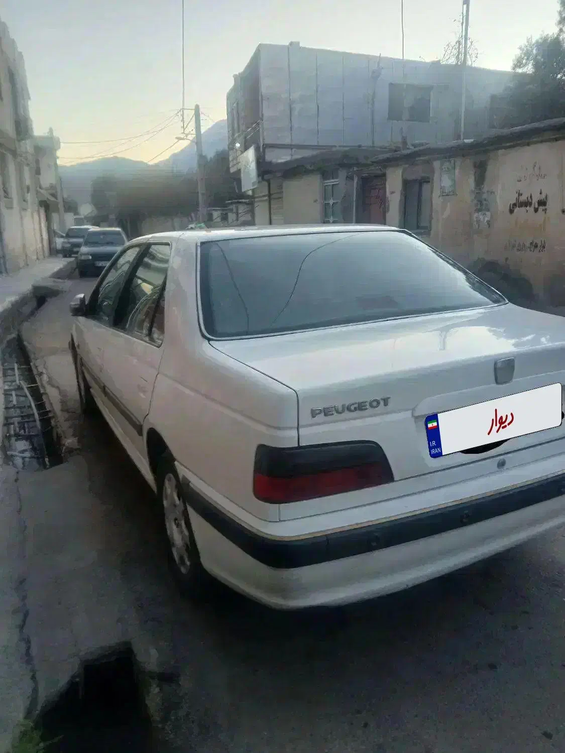 پارس مدل۱۳۹۲|خودرو سواری و وانت|رشت, لاکان|دیوار