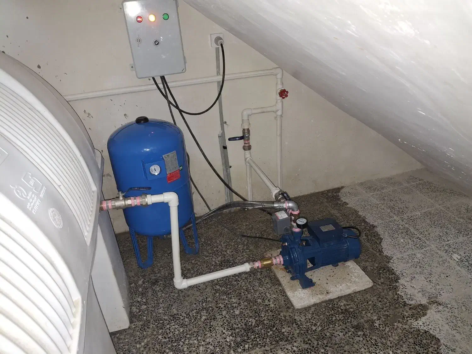 لوله کشی آب شوفاژ نصب و تعمیرات پمپ آب موتورخانه|خدمات پیشه و مهارت|کرج, جهانشهر|دیوار
