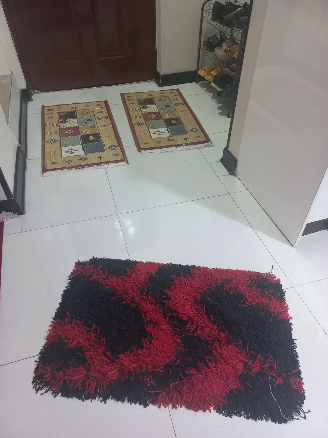 گلیم فرش و ۴ عدد پادری|فرش|مرودشت, ثبت احوال|دیوار