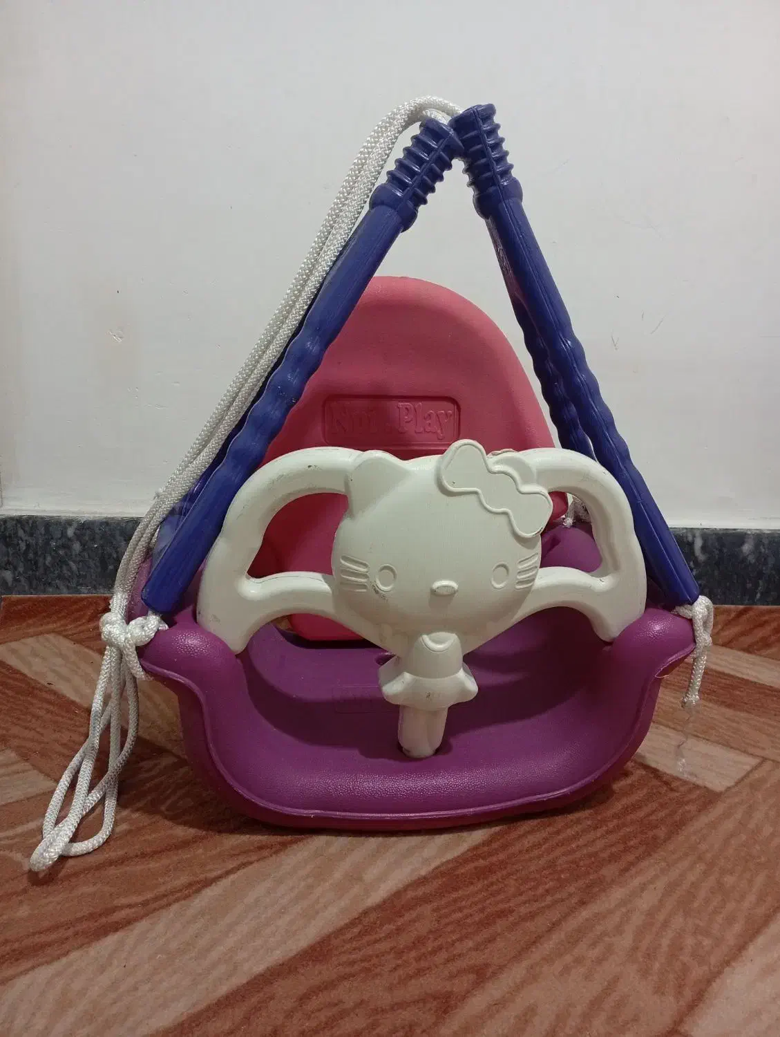 تاب|اسباب و اثاث بچه|رشت, منظریه|دیوار