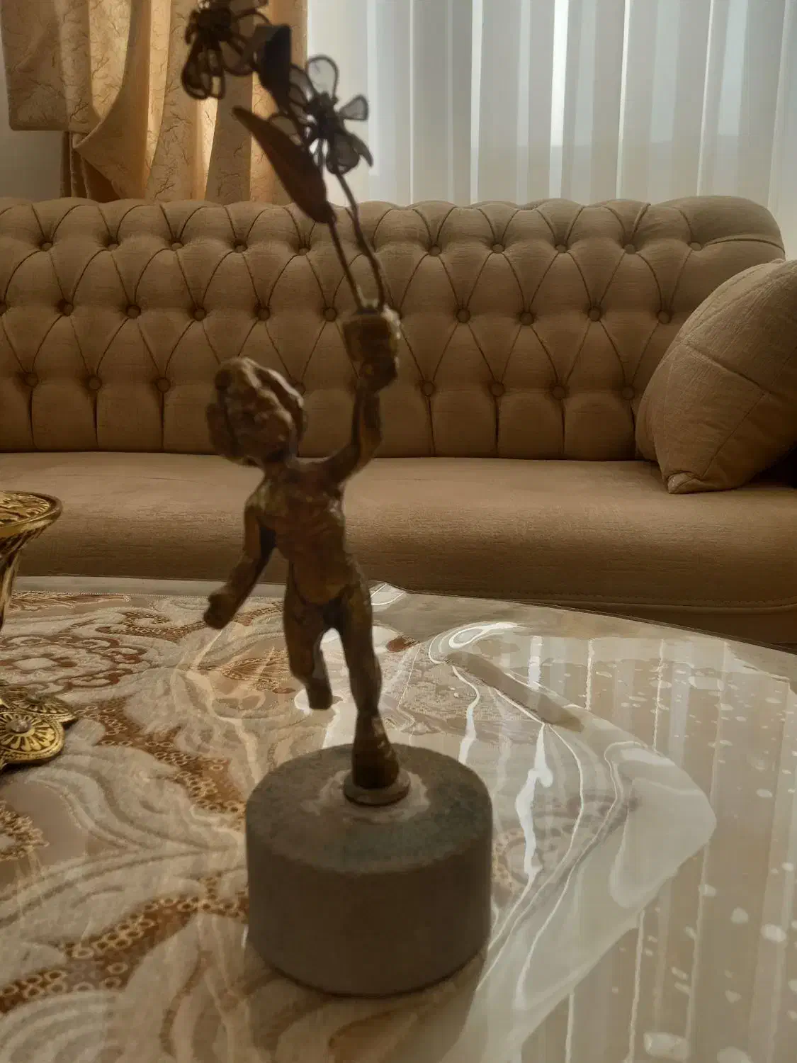 مجسمه برنز|کلکسیون اشیاء عتیقه|اردبیل, |دیوار