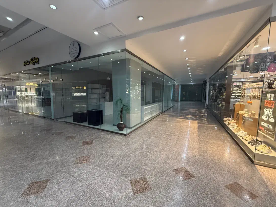 اجاره مغازه مجتمع خلیج فارس|اجارهٔ مغازه و غرفه|شیراز, شهرک قمشه|دیوار