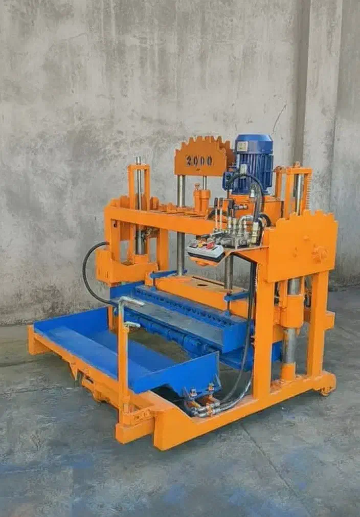 دو دستگاه بلوک زن پرسی هیدرولیک و یک دستگاه میکسر|ماشین‌آلات صنعتی|تهران, شهرک شریفی|دیوار