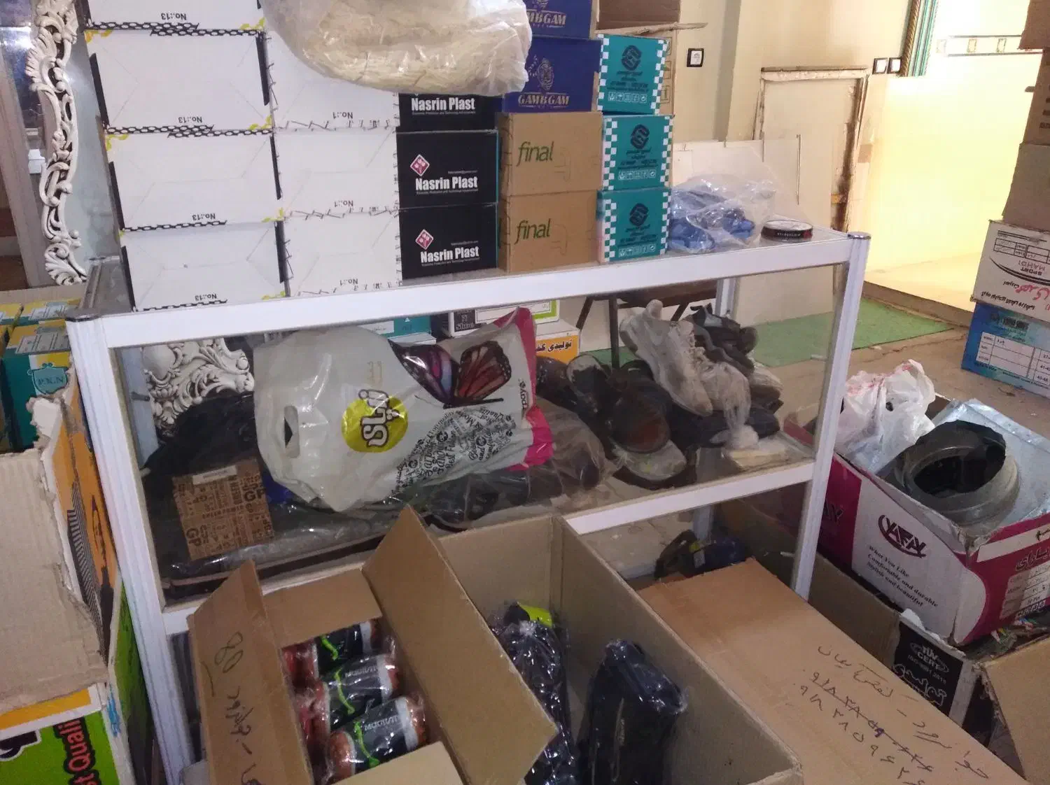 ویترین شیشه ای|بوفه، ویترین، کنسول|جوانرود, |دیوار