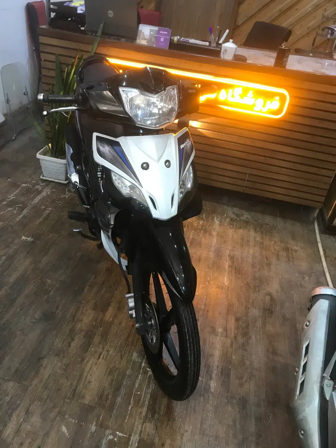 بیکلاج تی وی اس احسان پرواز کارکرده اقساط بلند مدت|موتورسیکلت|نجف‌آباد, الله اکبر|دیوار