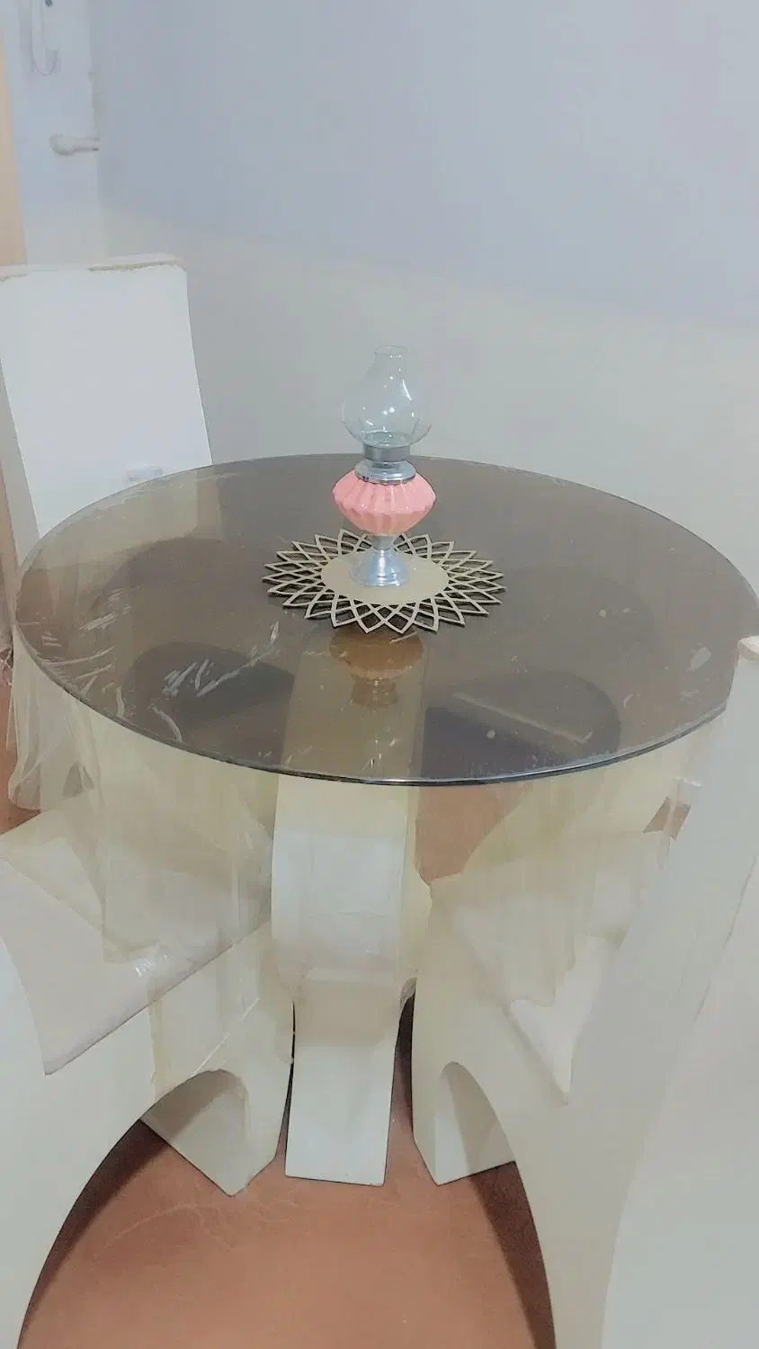 میز غذا خوری|میز و صندلی غذاخوری|بروجرد, |دیوار