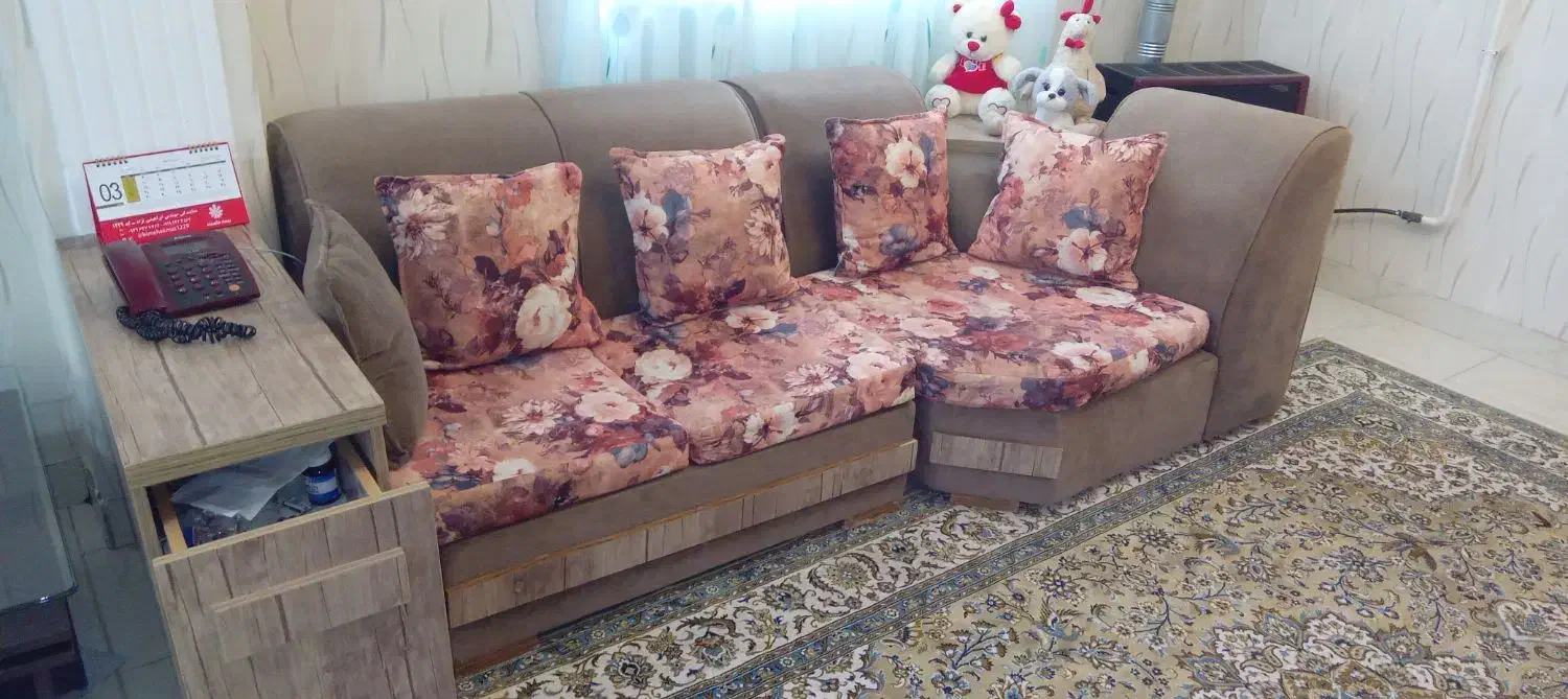 راحتی ومیز نهارخوری ومیز تلویزیون|مبلمان خانگی و میز عسلی|رشت, رودبارتان|دیوار