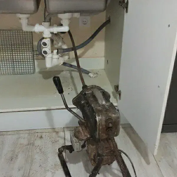 لوله بازکنی فنر زنی فنرزن پرند|خدمات پیشه و مهارت|پرند, فاز ۵|دیوار