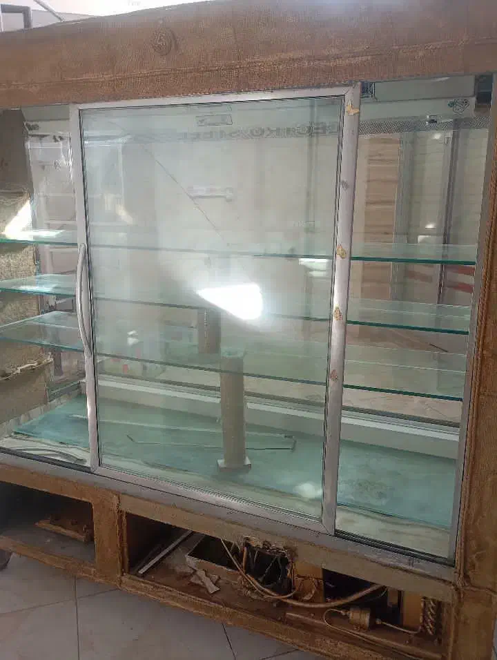 یخچال ویترینی سالم به شرط|یخچال و فریزر|اردبیل, |دیوار