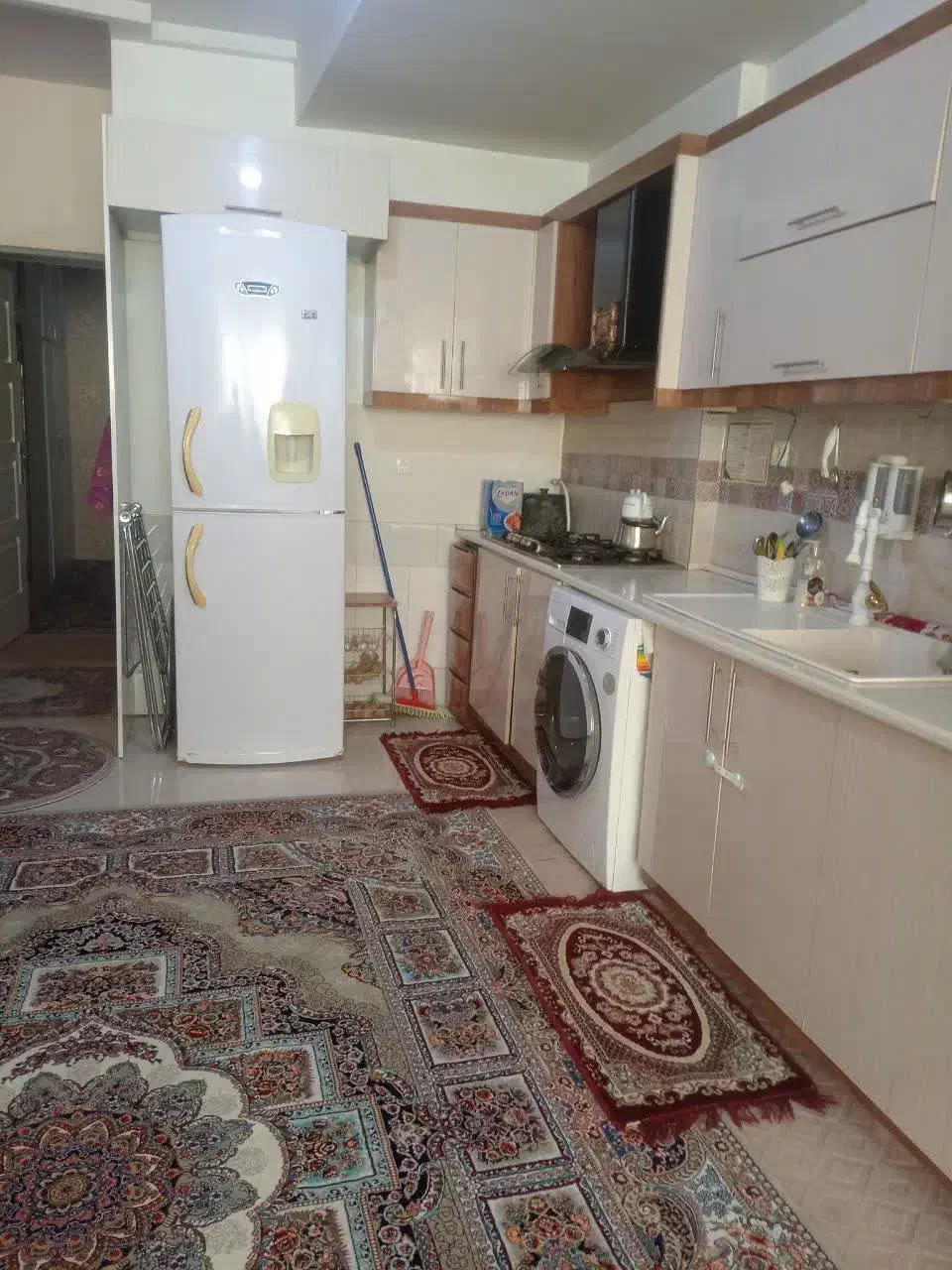 رهن و اجاره یک واحد آپارتمان|اجارهٔ آپارتمان|مشهد, مصلی (کارمندان اول)|دیوار