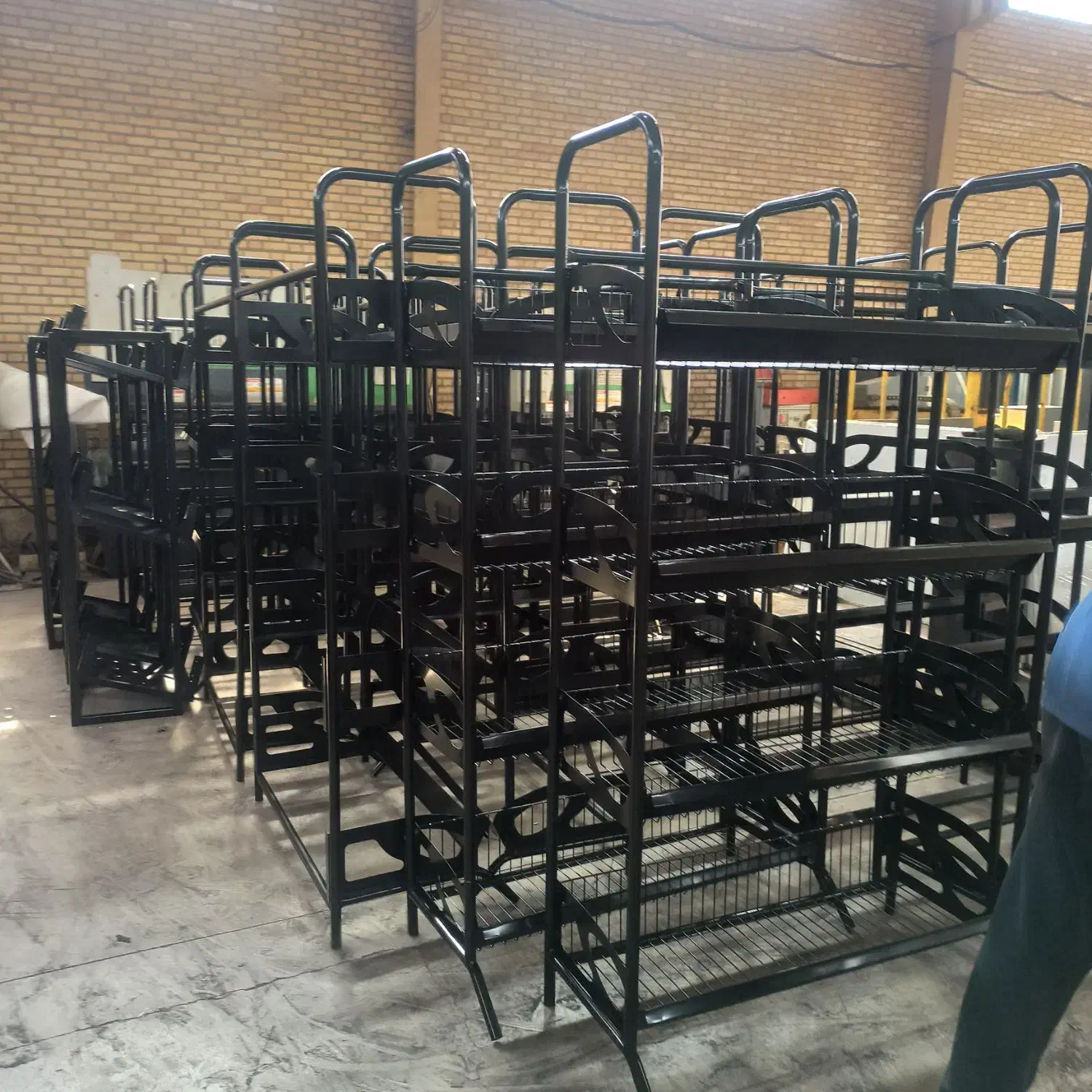 تولید قفسه ، میز فروشگاهی ، قفسه انباری ،استند|فروشگاه و مغازه|قم, جوی شور|دیوار