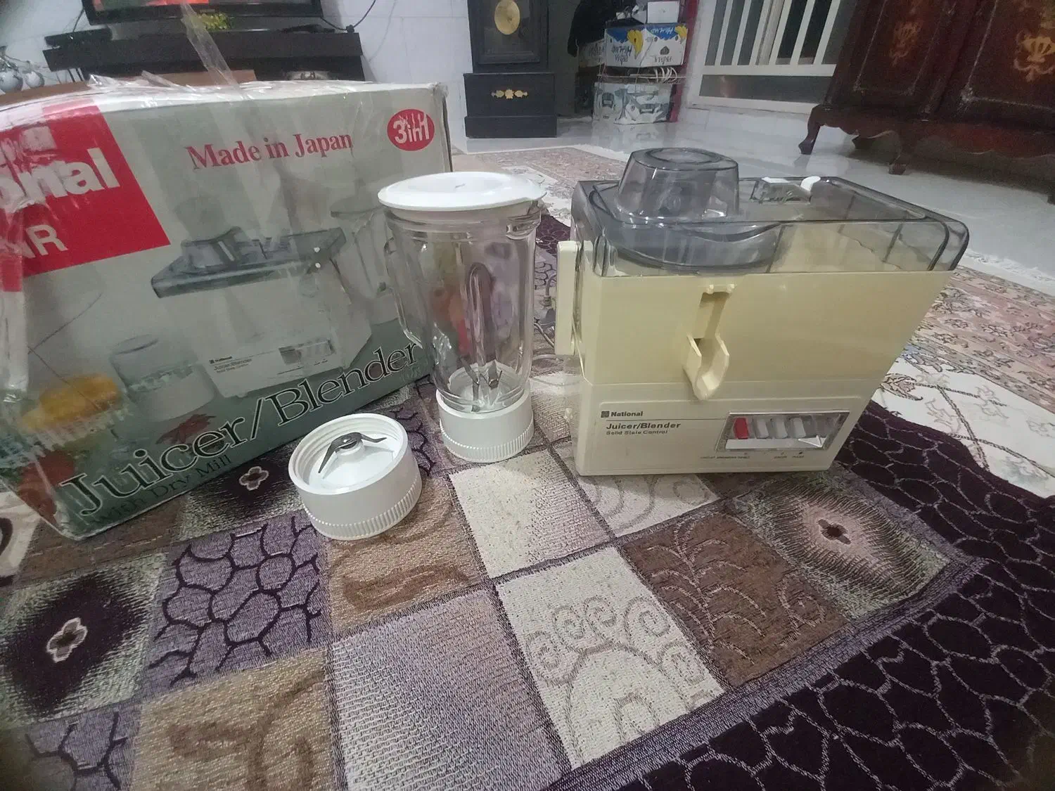 آبمیوه گیری ومخلوط کن واسیاب سه کاره ناسیونال|آبمیوه‌گیر و آب‌مرکبات‌گیر|یزد, |دیوار
