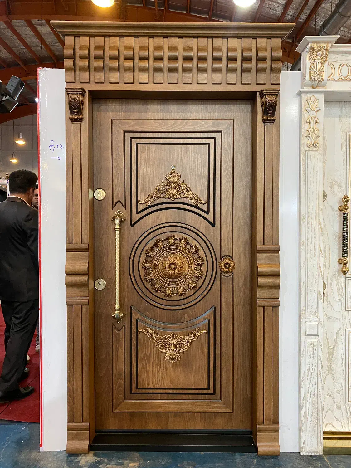 درب ضد سرقت لوکس کلاسیک|مصالح و تجهیزات ساختمان|اندیشه, اندیشه فاز ۴|دیوار