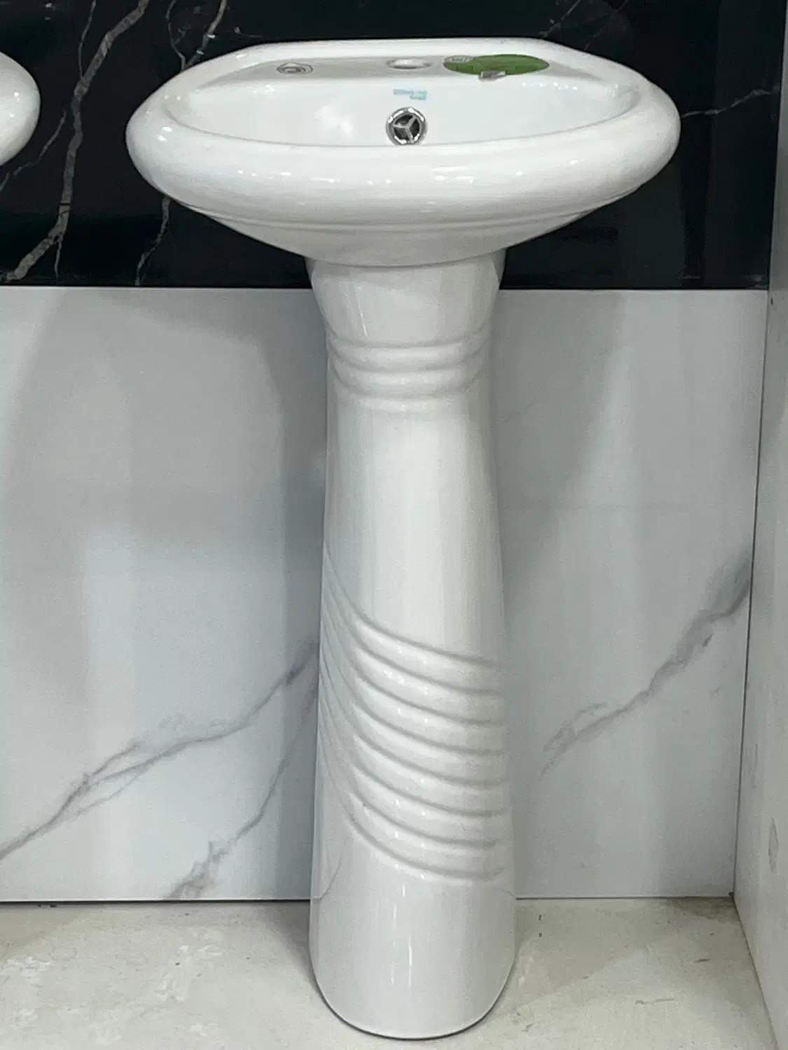 روشویی ساده|لوازم سرویس بهداشتی|پاکدشت, پاکدشت (مامازند)|دیوار