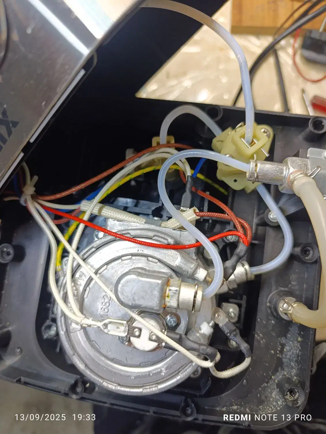 تعمیراو سرویس قهوه ساز خونگی و نیمه صنعتی|خدمات پیشه و مهارت|گرگان, |دیوار