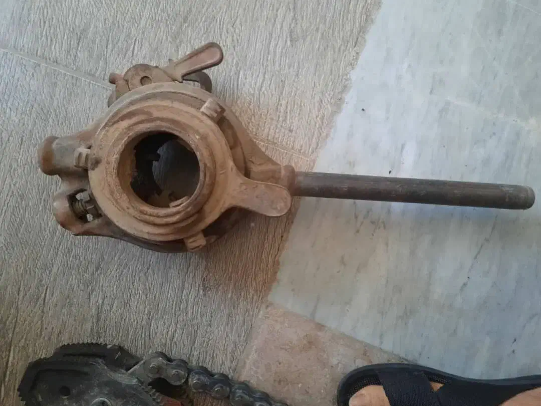 فروش آچار رزوه دستی|ابزارآلات|محلات, |دیوار