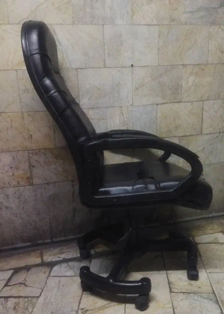 صندلی اداری ومدیریت|دفتر کار|تهران, فلسطین (میدان انقلاب)|دیوار