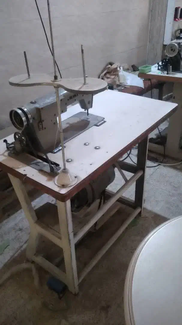 چرخ خیاطی جوکی|چرخ خیاطی و ریسندگی|رباطکریم, کیکاور|دیوار