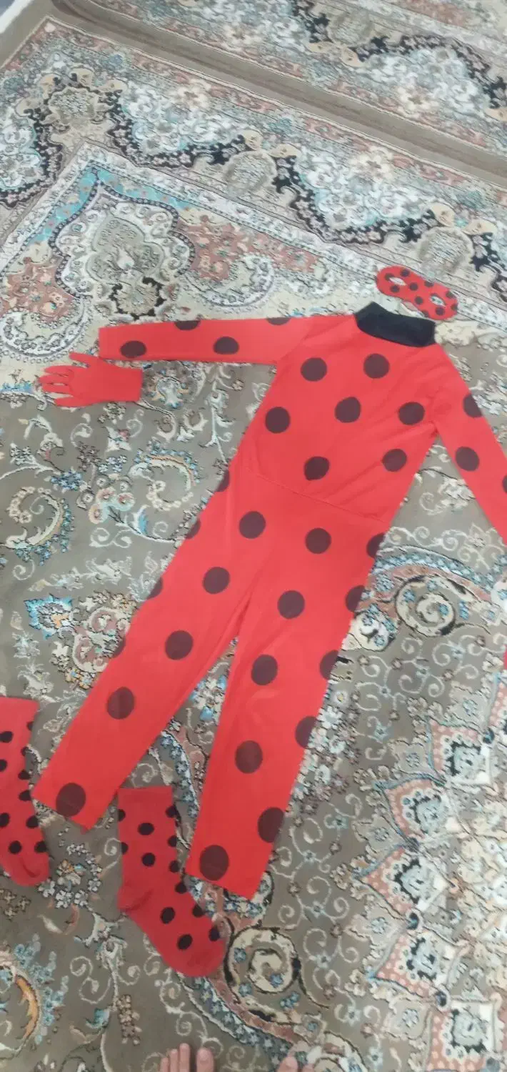 لباس دخترکفشدوزکی|کفش و لباس بچه|دورود, |دیوار