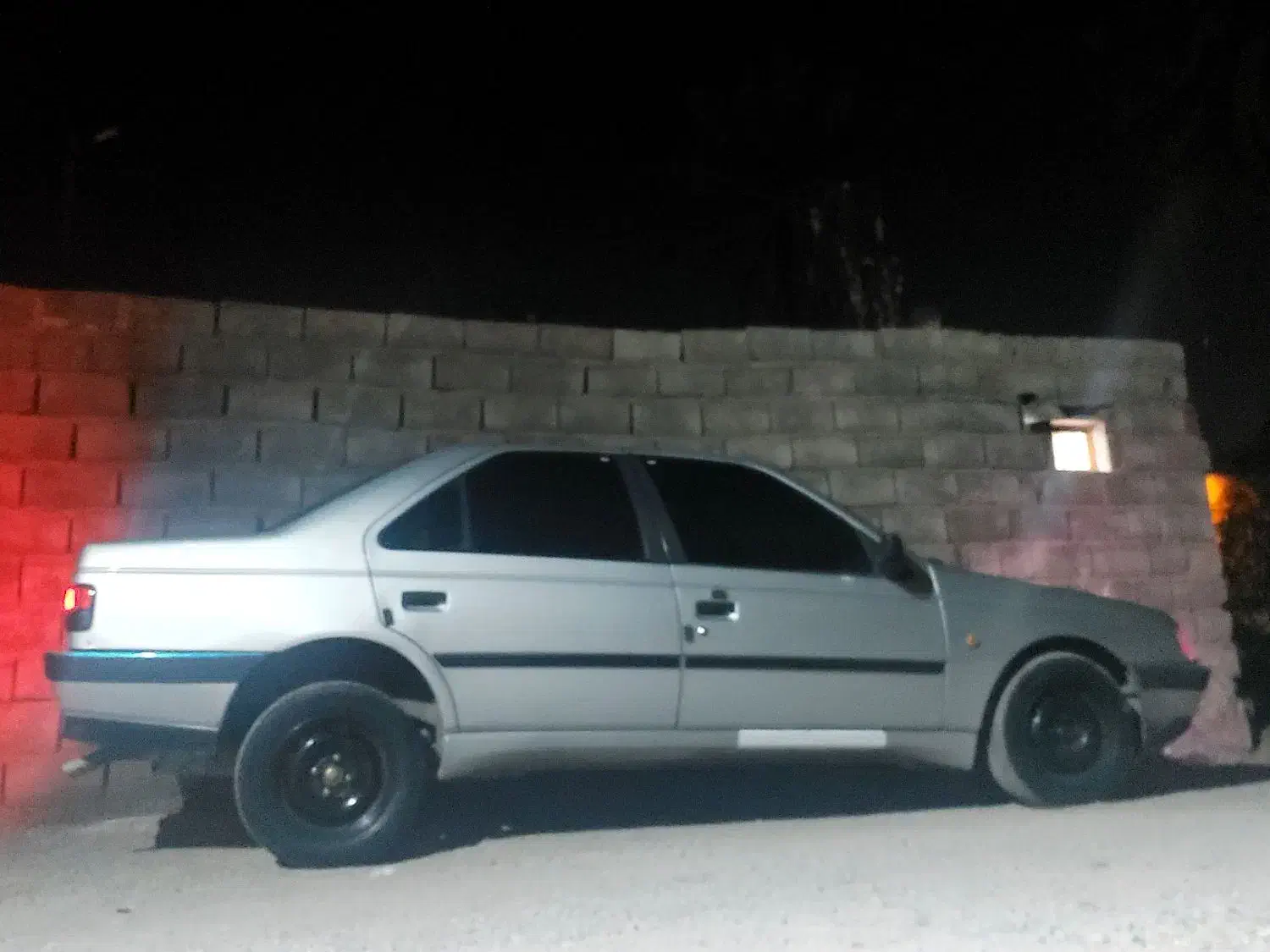 پژو ۴۰۵|خودرو سواری و وانت|جیرفت, |دیوار