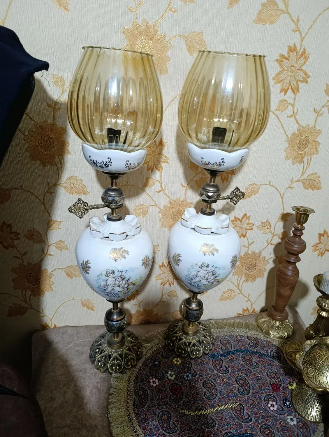 شمعدانی پایه برنز طرح فرشته|لوستر و چراغ آویز|تبریز, |دیوار