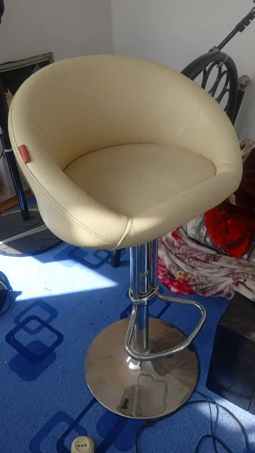 صندلی جک دار|صندلی و نیمکت|تربت‌حیدریه, شهید بهشتی|دیوار