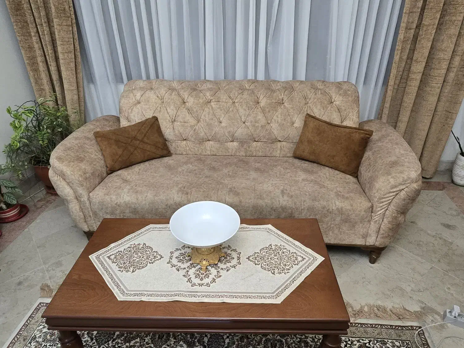 مبل و میز  نهار خوری ۶ نفره فوم سرد کاملا نو|مبلمان خانگی و میز عسلی|تهران, شهران شمالی|دیوار