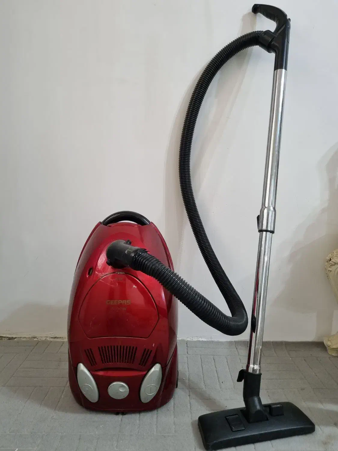 جاروبرقی جی پاس( بوش)|جاروبرقی، جارو شارژی، بخارشو|بندرعباس, |دیوار