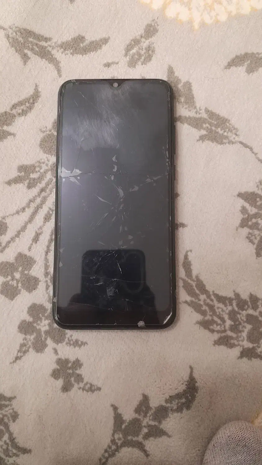 گوشی هاوایی|موبایل|تربتحیدریه, مسجد جامع|دیوار