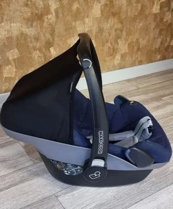 کریر مکسی کوزی مدل پبل|کالسکه و لوازم جانبی|فردیس, منظریه|دیوار