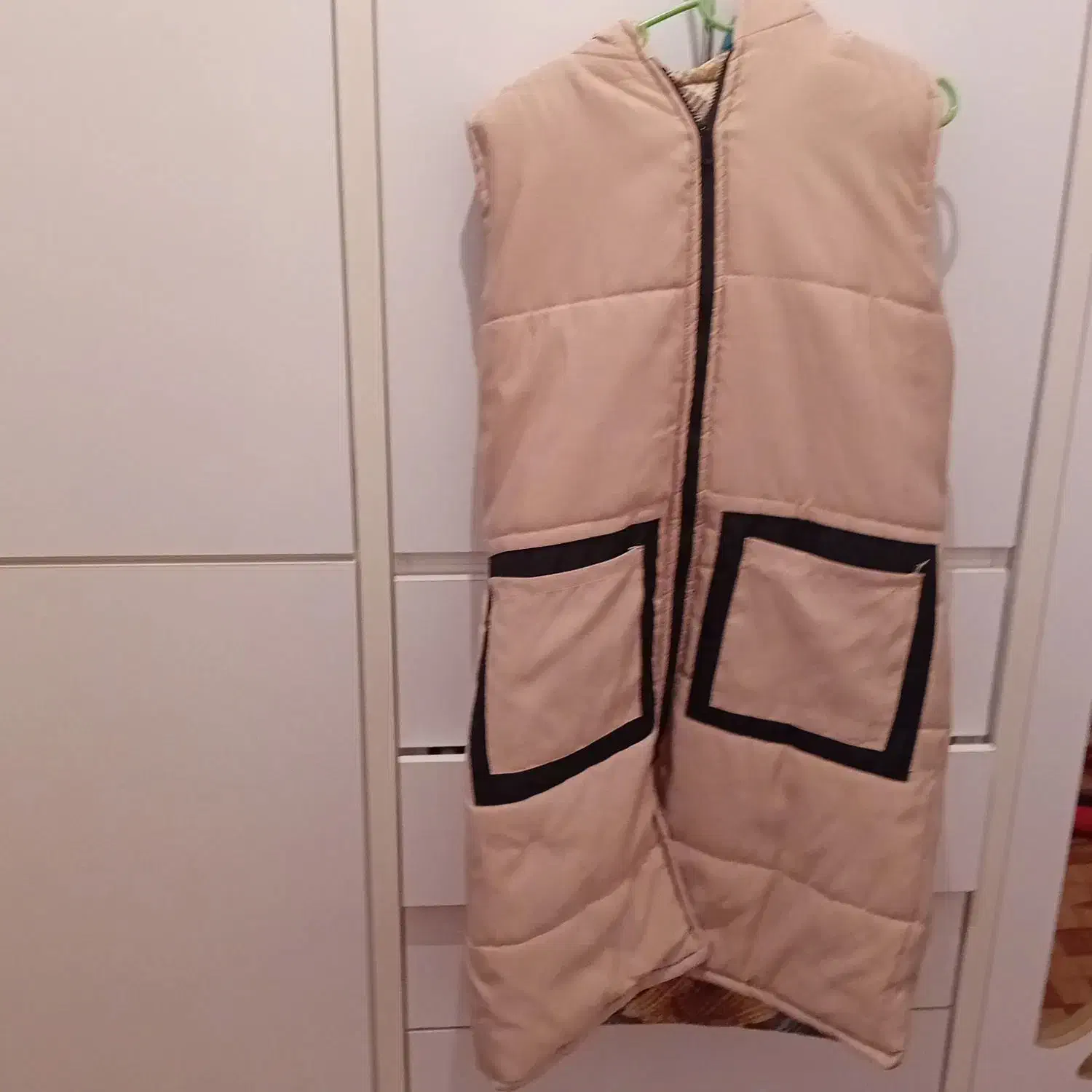 پافر|لباس|اهر, |دیوار