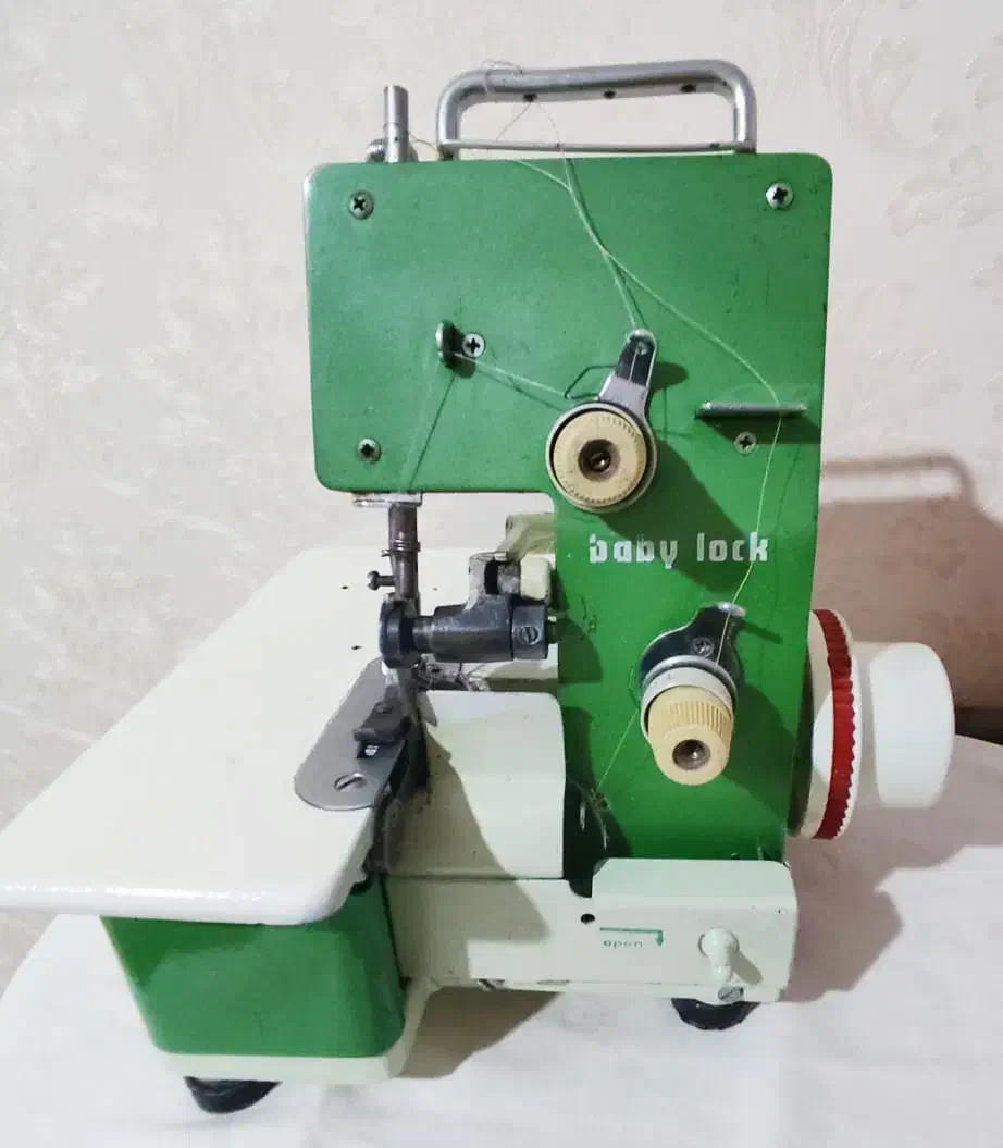 سردوز بی بی لوک|چرخ خیاطی و ریسندگی|بندر ماهشهر, |دیوار