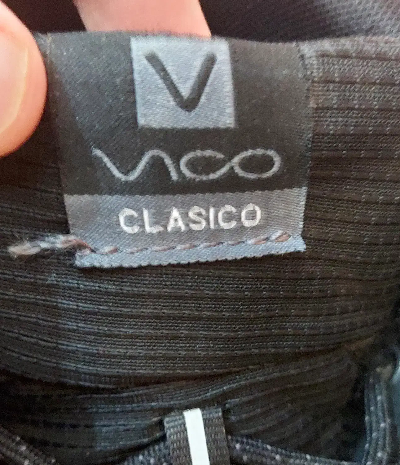 کفش کوهنوردی مدل ویکو|کیف، کفش، کمربند|رشت, کوی بیانی|دیوار