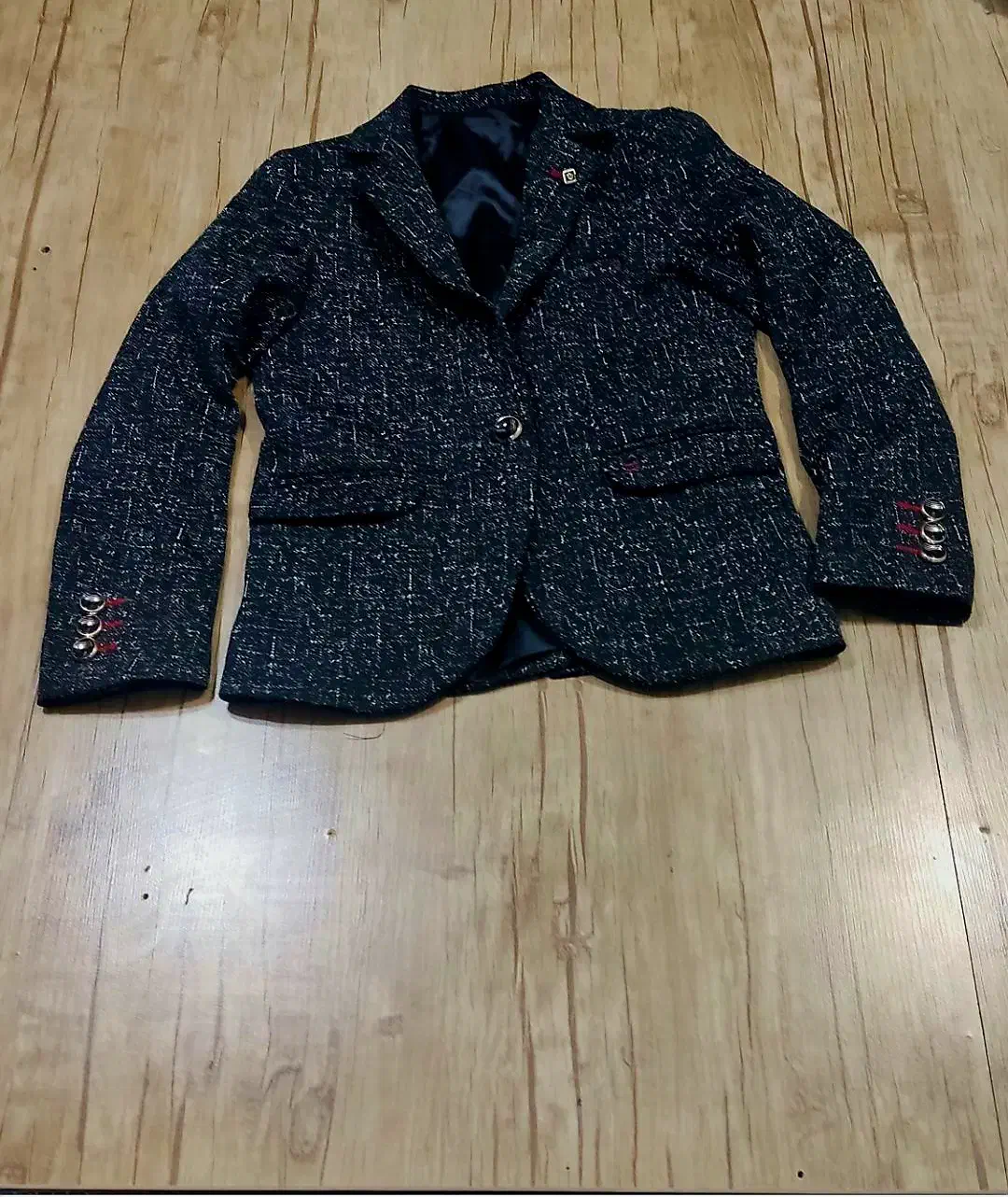 تک کت پسرانه درحد نو|کفش و لباس بچه|شیراز, بهارستان|دیوار