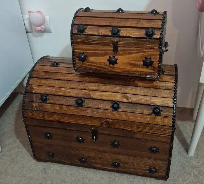 صندوقچه چوبی سنتی بسیار باکیفیت قوس دار در ۲ سایز|صنایع دستی و سایر لوازم تزئینی|جلفا, |دیوار