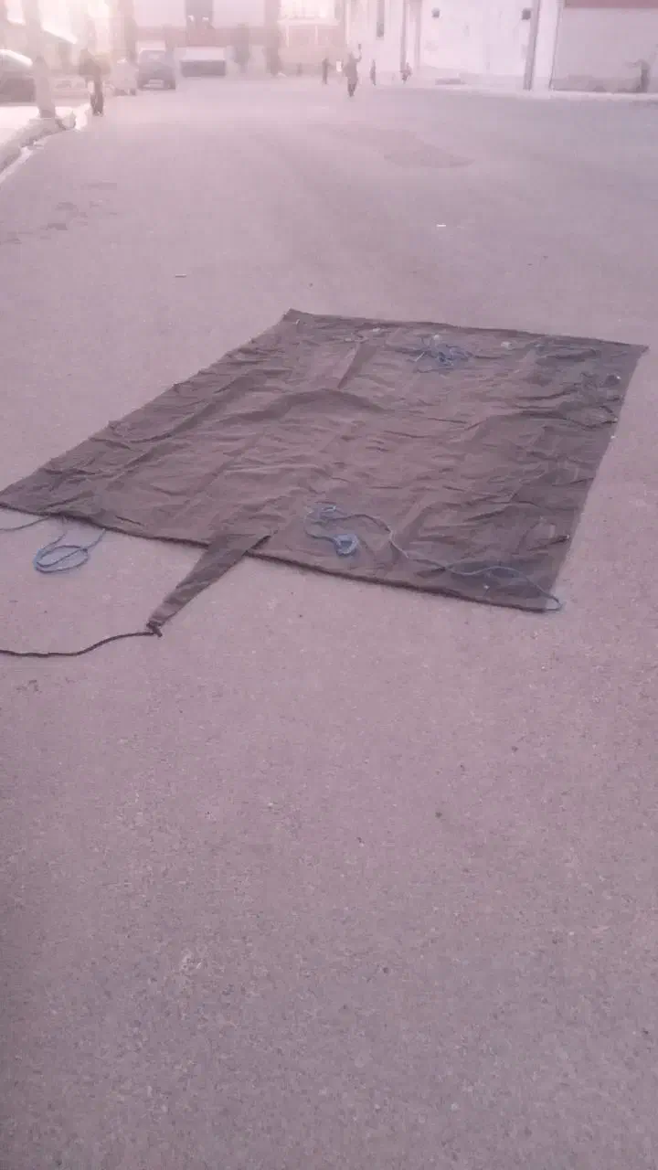 چادروانت تمیزوسالم فقط توانباربوده خاک گرفته|قطعات یدکی و لوازم جانبی|هشتگرد, شهرک گلخانه|دیوار