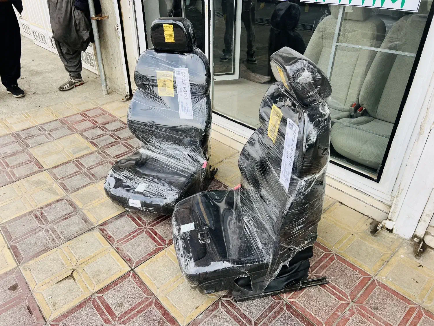 فروش فوری صندلی خلبانی نیم فول در حد صفر|قطعات یدکی و لوازم جانبی|سقز, |دیوار