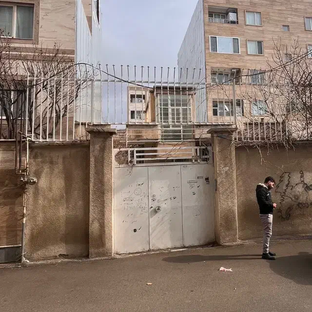 نگهبان ساختمان|استخدام سرایداری و نظافت|کرمانشاه, |دیوار