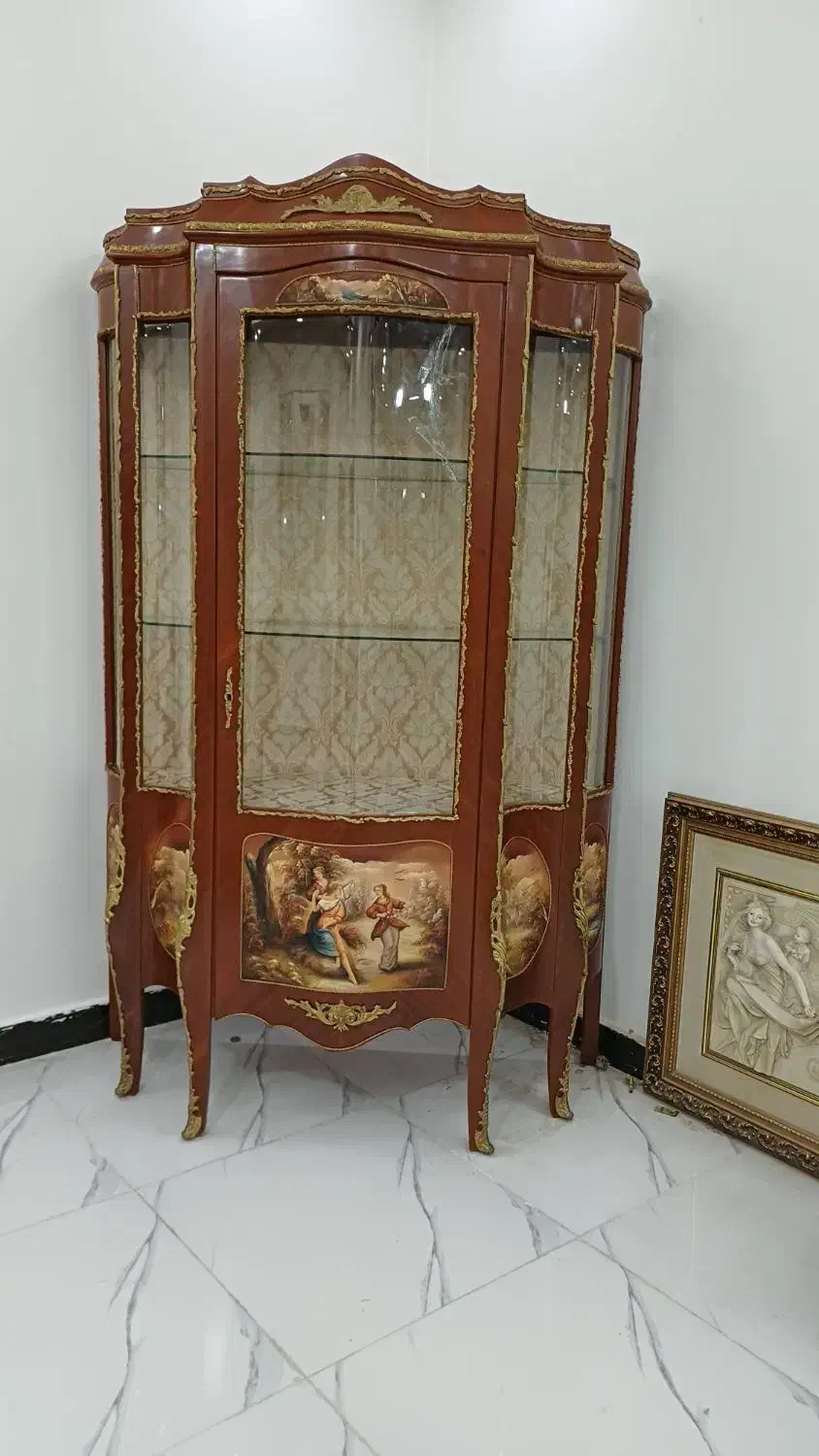 بوفه اورجینال ایتالیایی|بوفه، ویترین، کنسول|قرچک, پویینک|دیوار